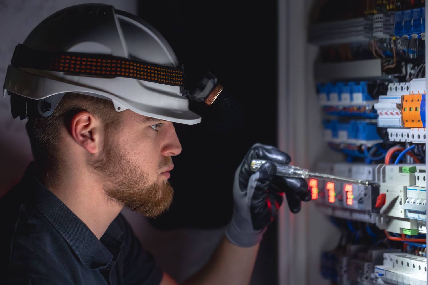 SwiftFix|Electrician Repair Services